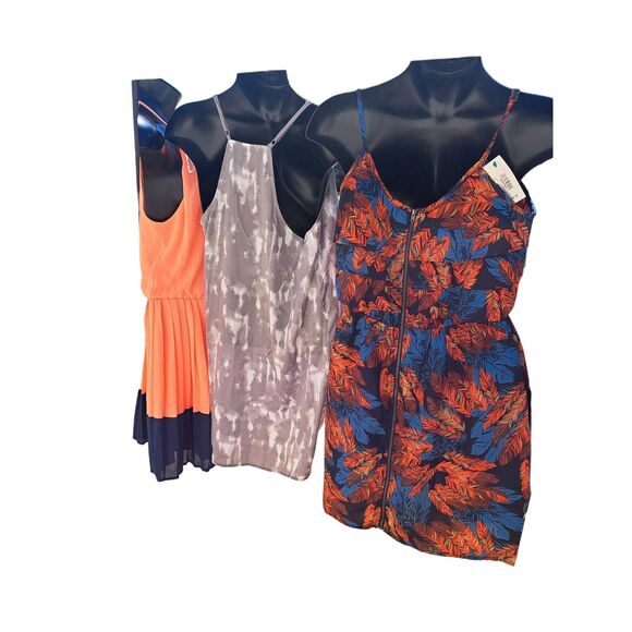 Spring Sale! Lot 26 includes 3 FAB Dresses DKNY-Xhilaration- My Michelle Large - Picture 2 of 9